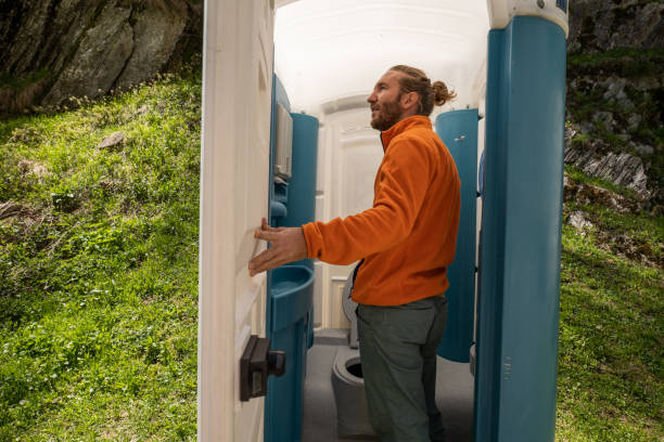 Best Handicap porta potty rental  in North Chicago, IL