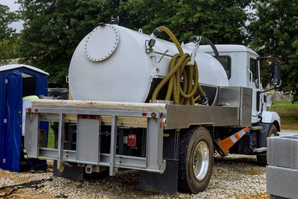 Portable Toilet Options We Offer in North Chicago, IL