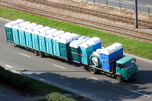 Best Porta potty rental near me  in North Chicago, IL